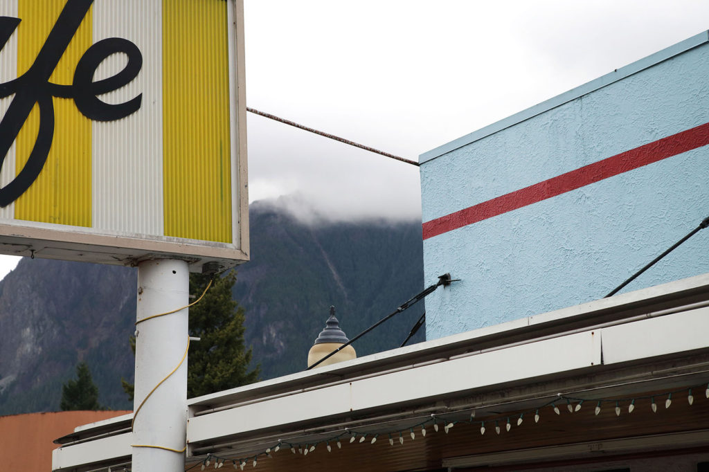 Twin Peaks Film Location - Double R Diner
