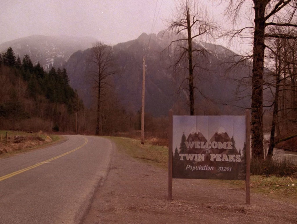 Welcome to Twin Peaks Sign