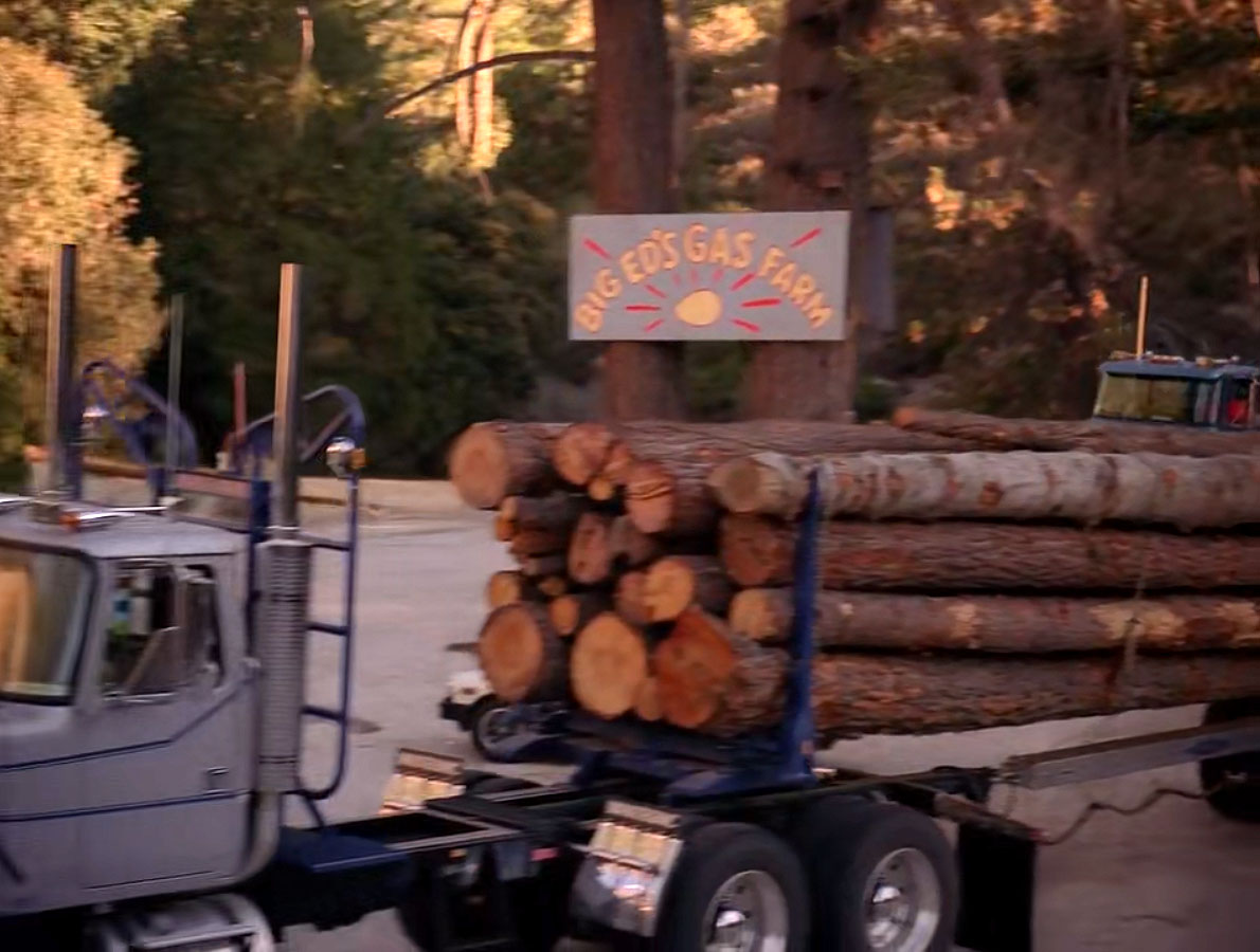 Twin Peaks Film Location - Jacques Renault's Cabin in Episode 1005