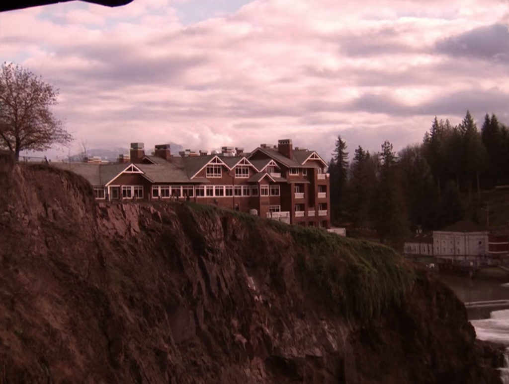 Twin Peaks Film Location - The Great Northern Hotel in Episode 2016