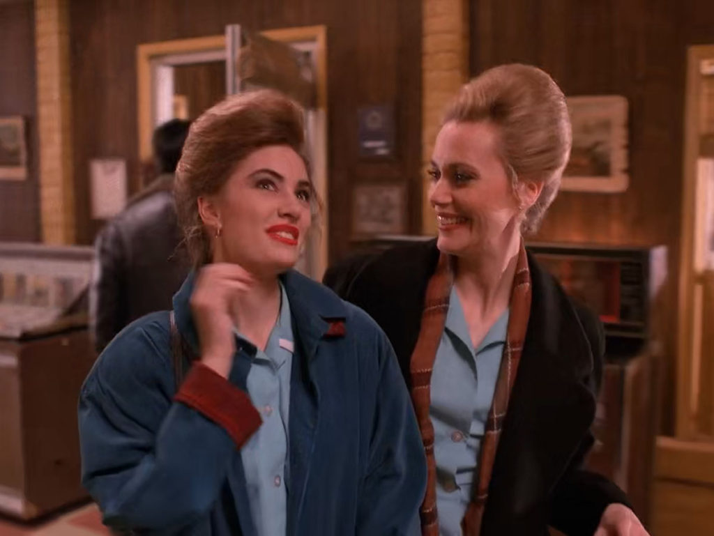 Shelly Johnson and Norma Jennings in Episode 1005