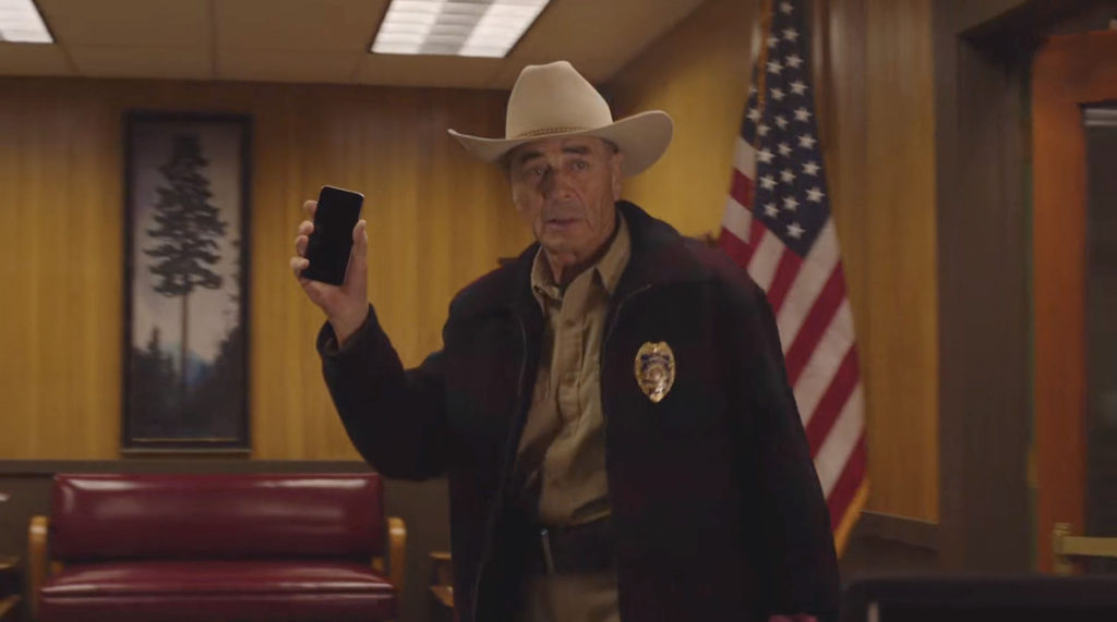 Sheriff Frank Truman in the lobby in Part 4