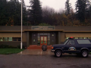Twin Peaks Sheriff's Department from Episode 1006