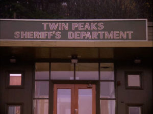 Twin Peaks Sheriff's Department from Episode 2002