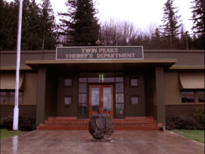 Twin Peaks Sheriff's Department from Episode 2008
