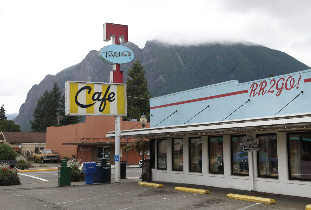 Twin Peaks Film Location - Twede's Cafe on September 14, 2019