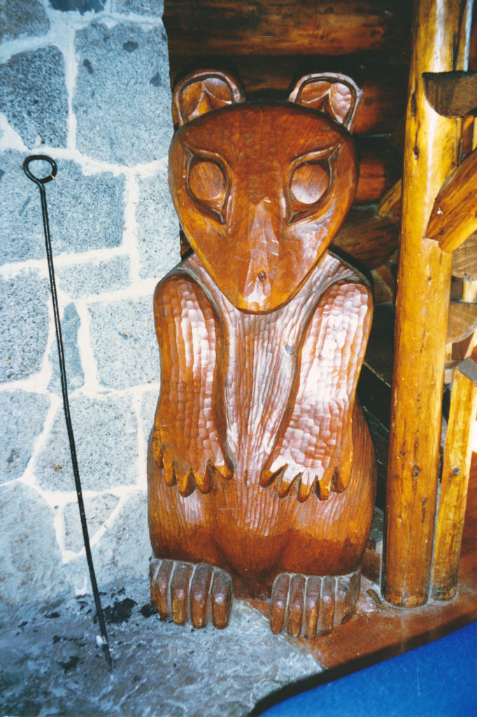 The bear carving