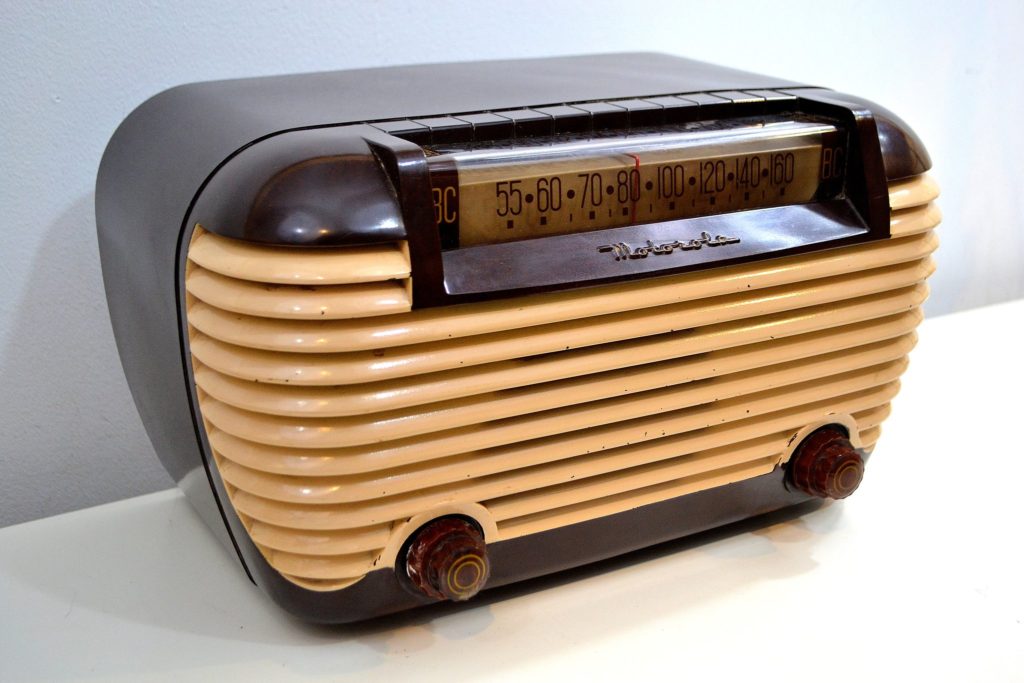 Motorola 77-X radio