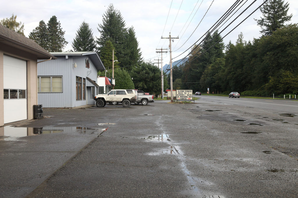 North Bend Way and Alpine Fitness