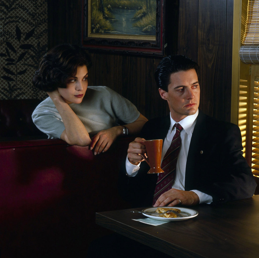 Publicity shot of Audrey Horne and Agent Cooper
