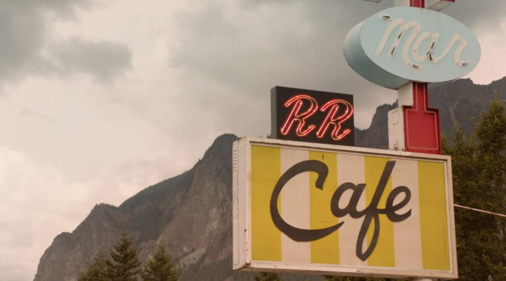 Double R Diner Sign in Part 13