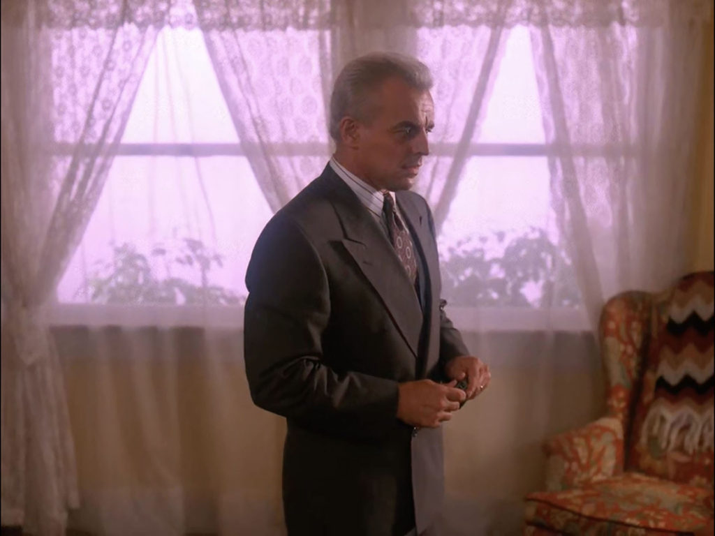 Leland Palmer in his living room in Episode 2009