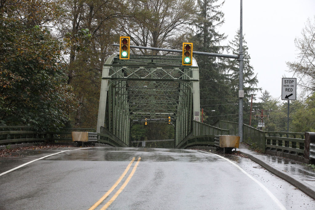 Twin Peaks Film Location - The Bridge in Pilot / Part 18