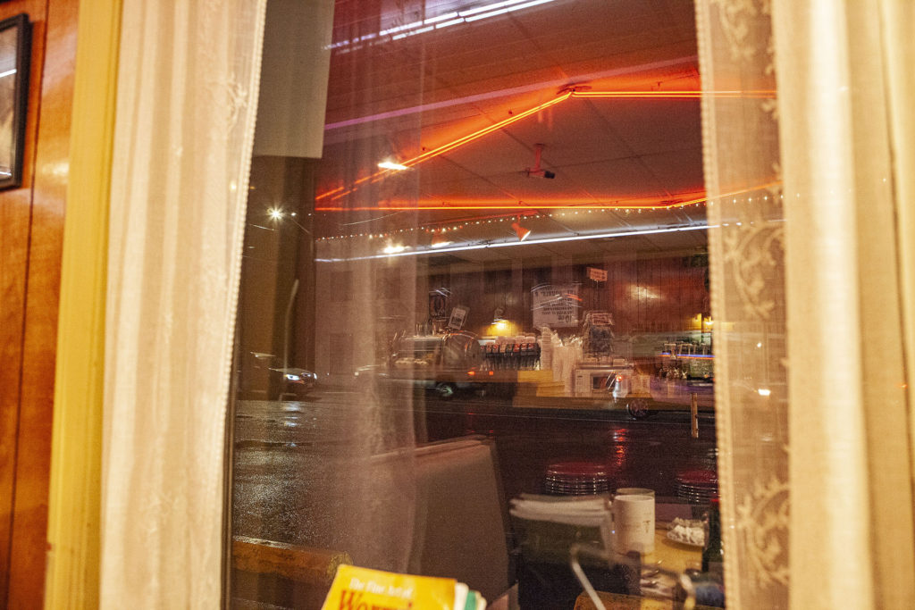 Twin Peaks Film Location - Twede's Cafe Window
