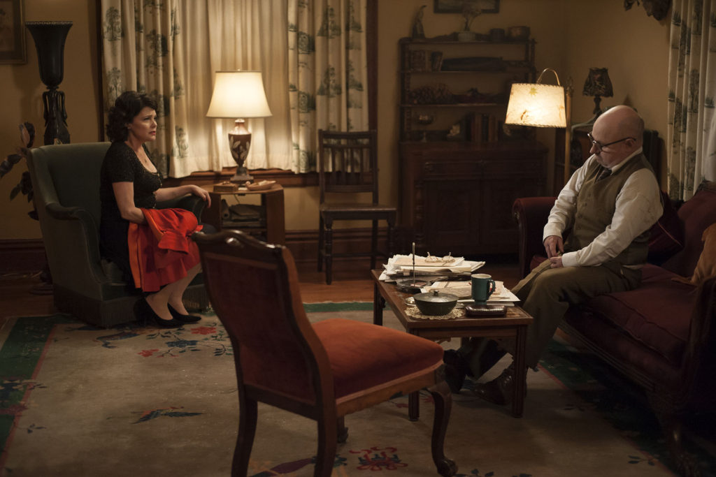 Sherilyn Fenn and Clark Middleton in a still from Twin Peaks. Photo: Suzanne Tenner/SHOWTIME