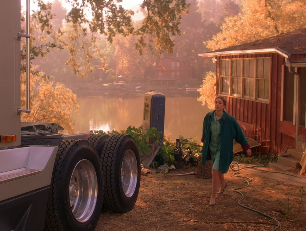 Shelly Johnson outside her house in Episode 1001