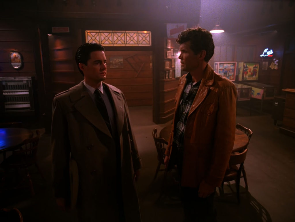 Agent Cooper and Big Ed at the Roadhouse