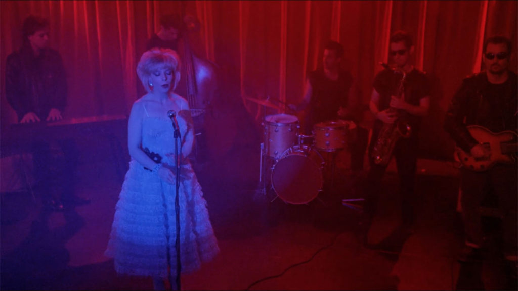 Julee Cruise performs "Questions in a World of Blue"